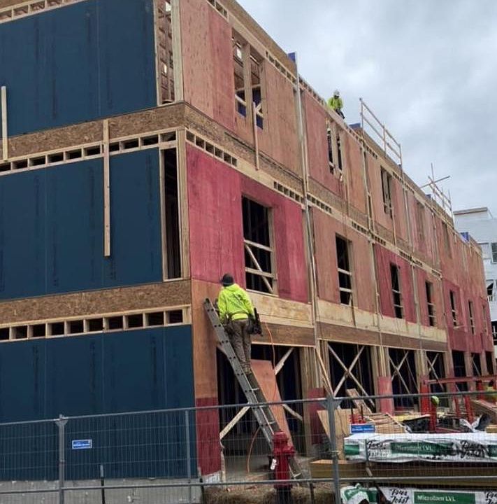 1st image of 208 Sellew Rd