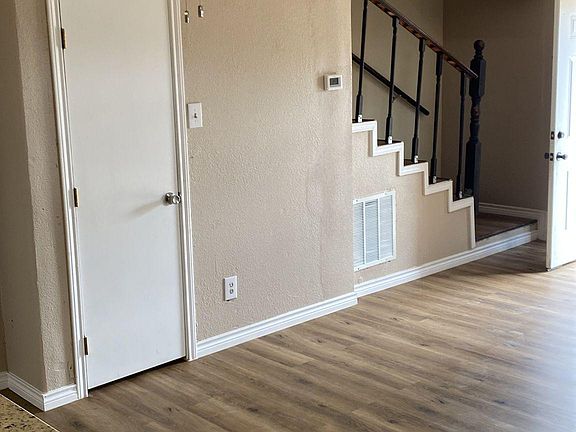 3rd image of 729 Bougainvillea St #2