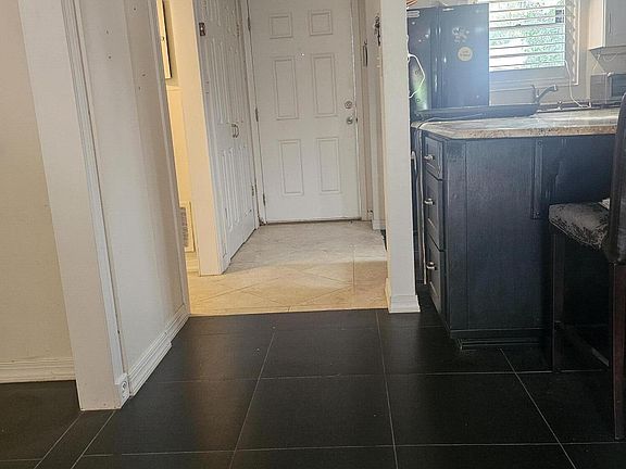 4th image of 4242 Ortega Blvd APT 21