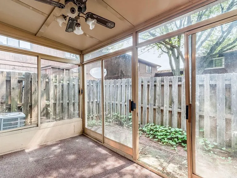 2278 Wadsworth Dr #D — Photo 14