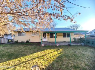10608 Hackett Rd, Yakima, WA 98903