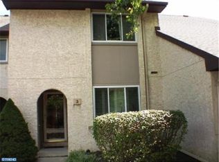 3 Tennyson Dr, Plainsboro, NJ 08536
