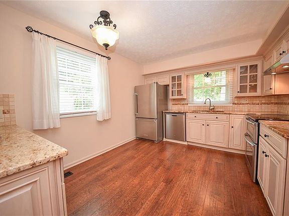 4th image of 1655 El Dorado Blvd