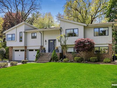 85 Orchard Rd, Demarest, NJ, 07627