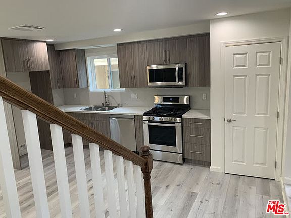 4th image of 2700 1/2 Los Olivos Ln