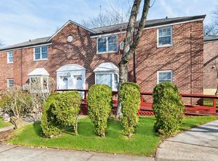 57-07 Marathon Pkwy #1, Little Neck, NY 11362