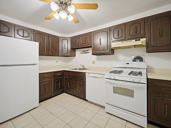 4th image of 505 S Cleveland Ave APT 303