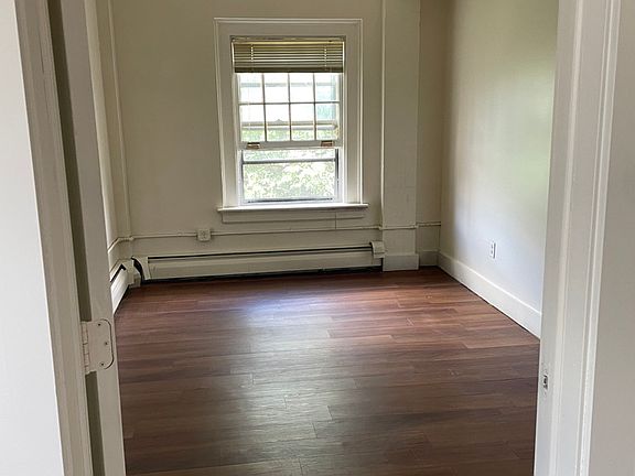 2nd image of 246 North St #411