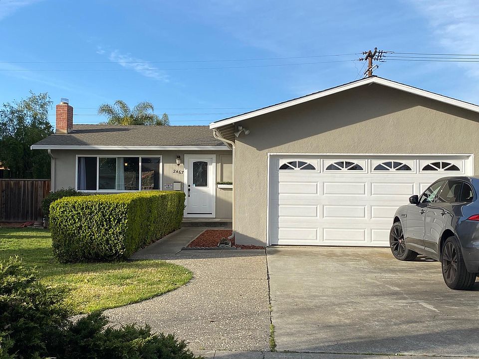 1st image of 2467 Aram Ave