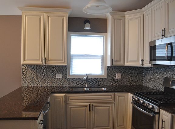 4th image of 4835 S Lavergne Ave