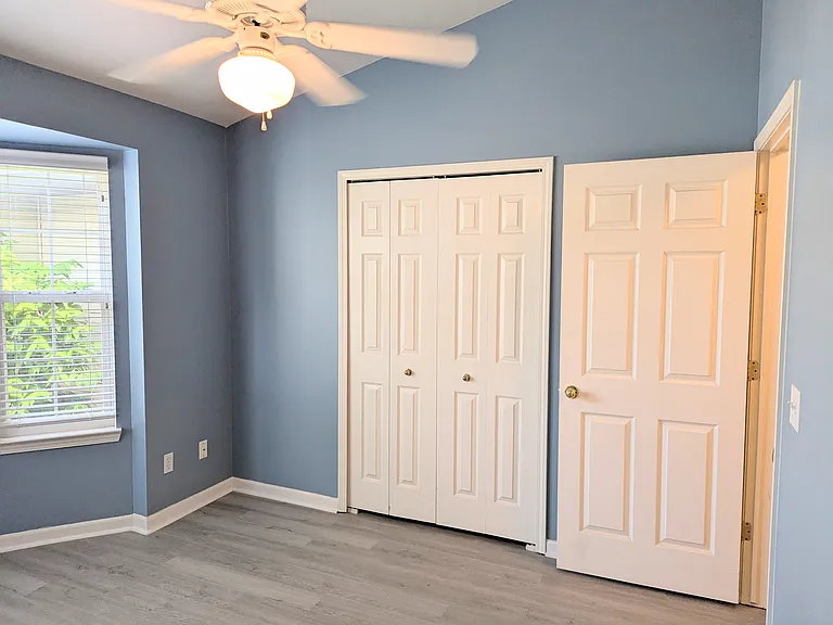 1866 N Kenwyck Dr — Photo 23