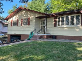 3601  N 205th St, Omaha, NE 68022