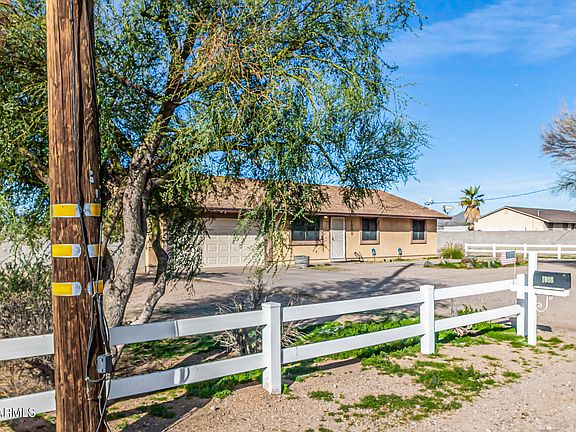 4th image of 1008 N Meridian Rd