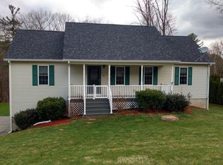 19 Servant Way, Southbridge, MA 01550