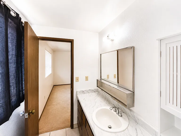 1704 Antoine Ave — Photo 16