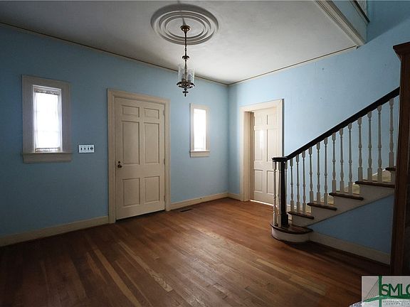 4th image of 510 N Main Street