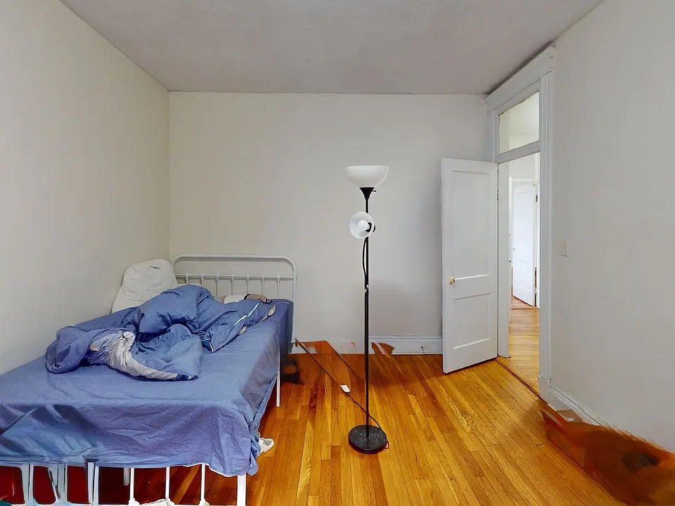 5 Walbridge St #26