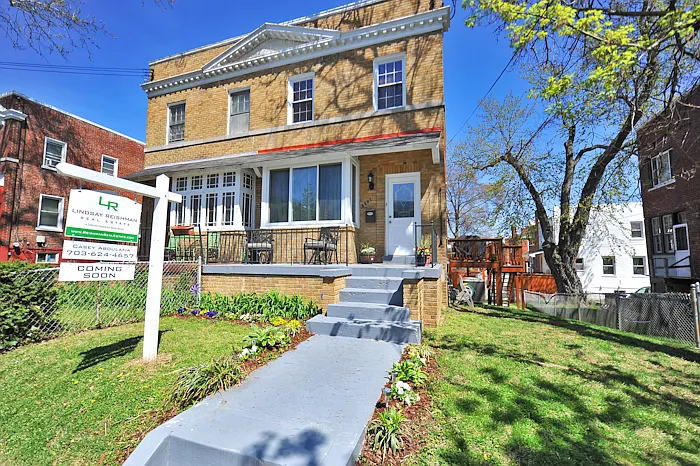 6407 8th St NW photo 1