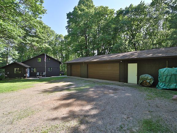 3rd image of 23199 N Shore Dr