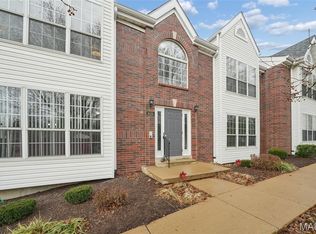 1626 Forest Springs Ln APT C, Ballwin, MO 63021