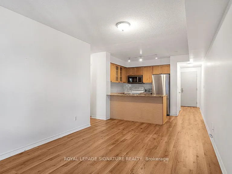 761 Bay St #1914 — Photo 20