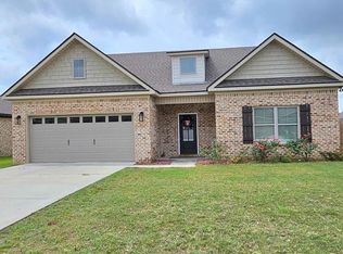101 Cabrio Way, Headland, AL 36345