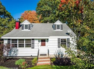 55 Brookview Ter, Portland, ME 04102