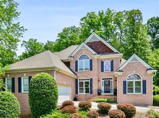 652 Vinings Estates Dr SE, Smyrna, GA