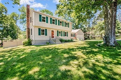 1st image of 39 Princeton Dr