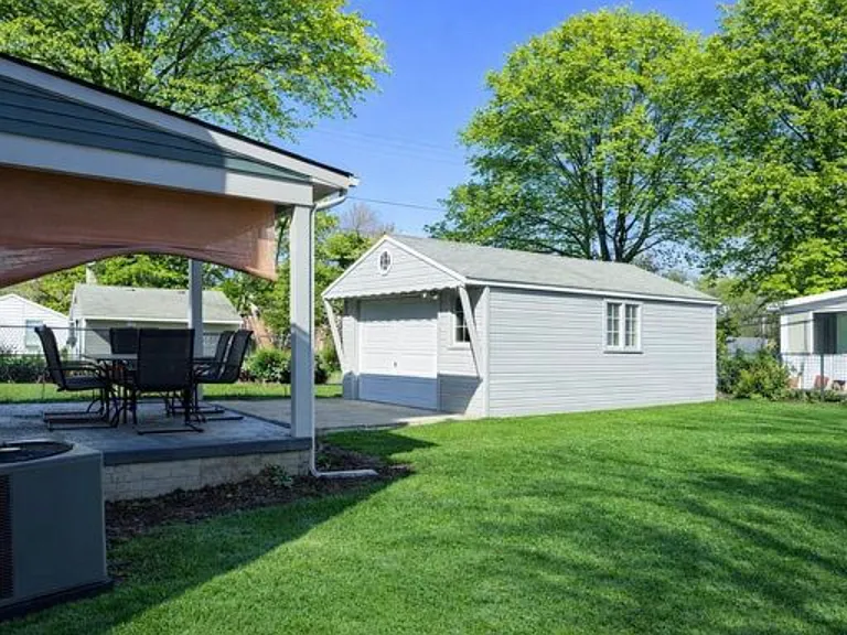 2034 Mortenson Blvd — Photo 31