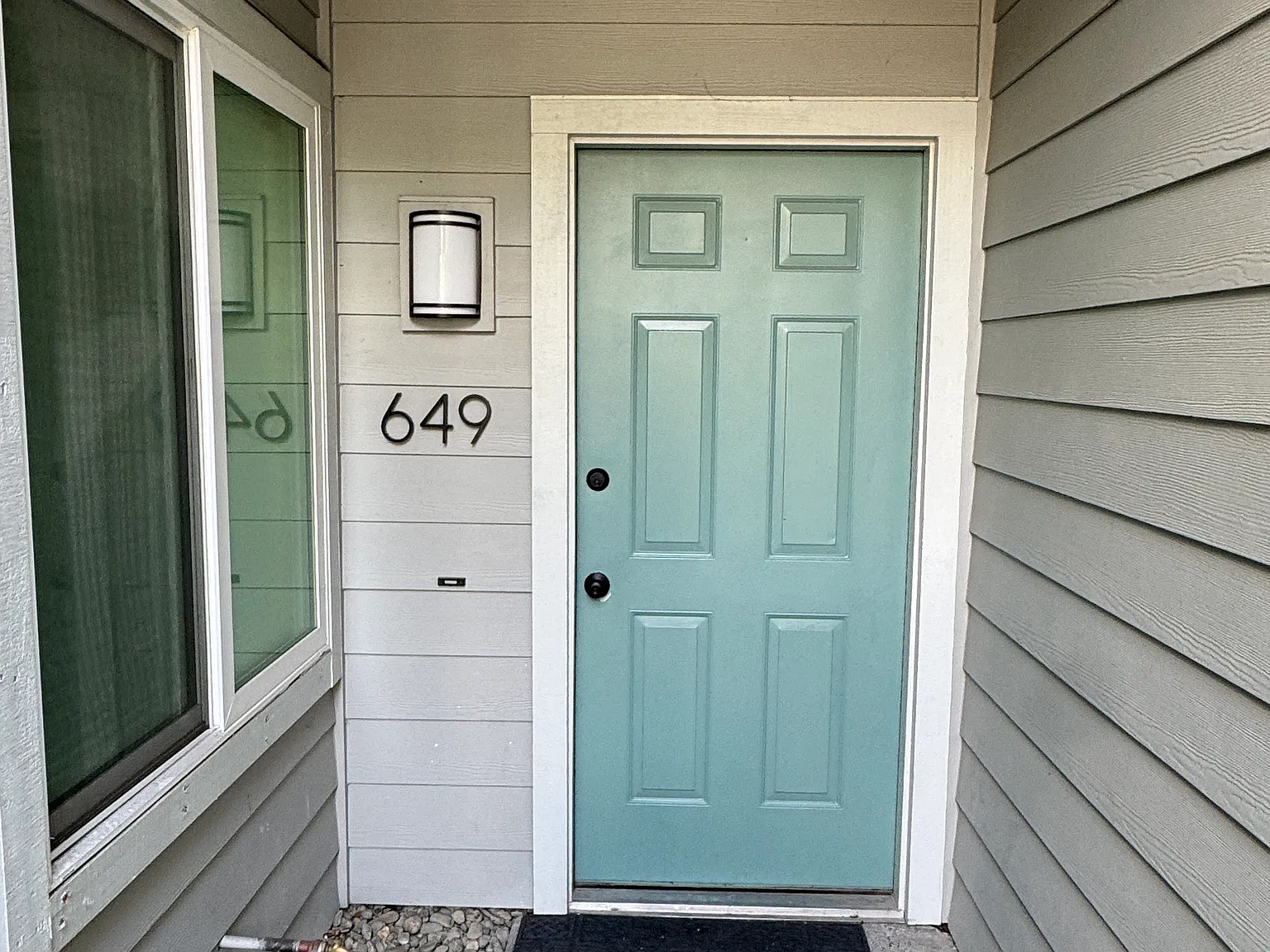 2 bed, 1.5 bath, 1500 sqft, $2,700 — Photo 2