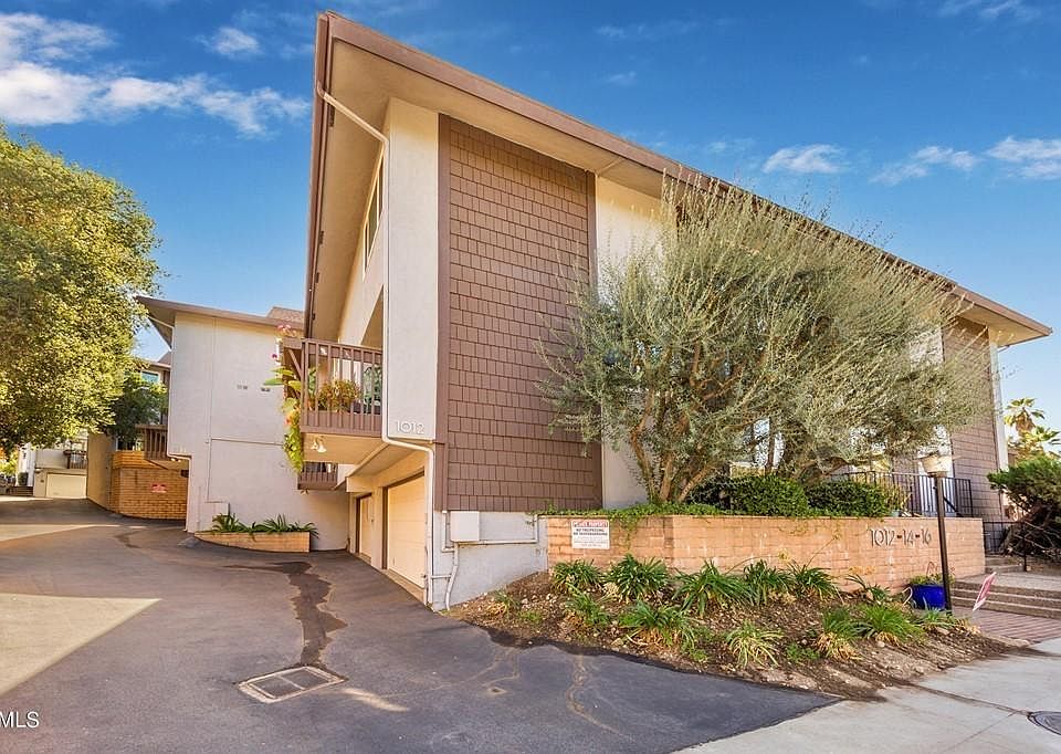 1st image of 1014 Arroyo Dr Unit 3