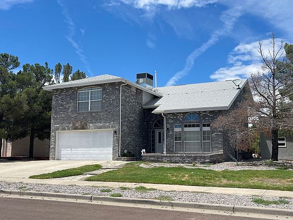 2nd image of 12087 Pueblo Laguna Dr