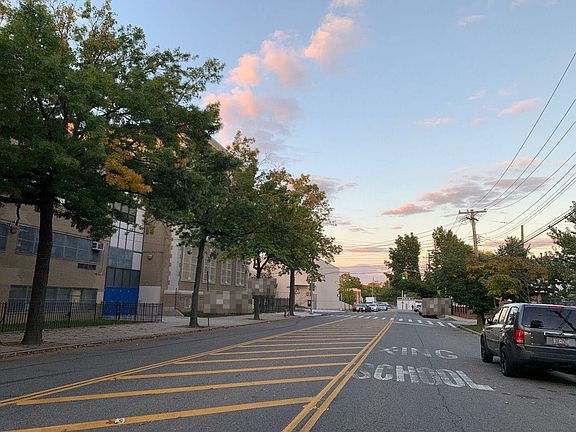 5th image of 17924 137th Ave #A-k-17924