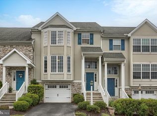 782 Oak Leaf Ln, Harrisburg, PA 17111