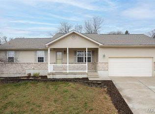 555 Monty Vw, Washington, MO 63090