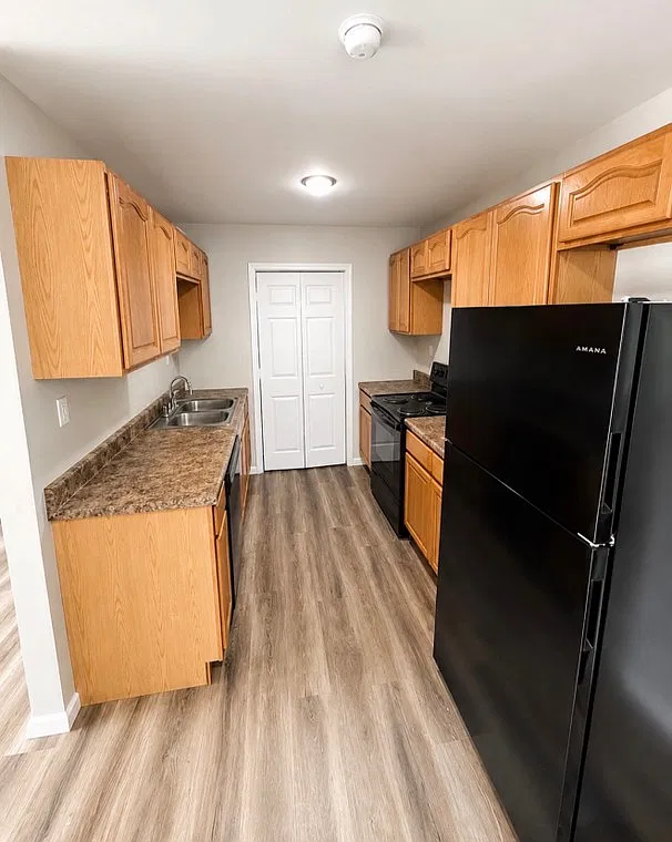 33 Weesner Ave Unit #2 — Photo 3