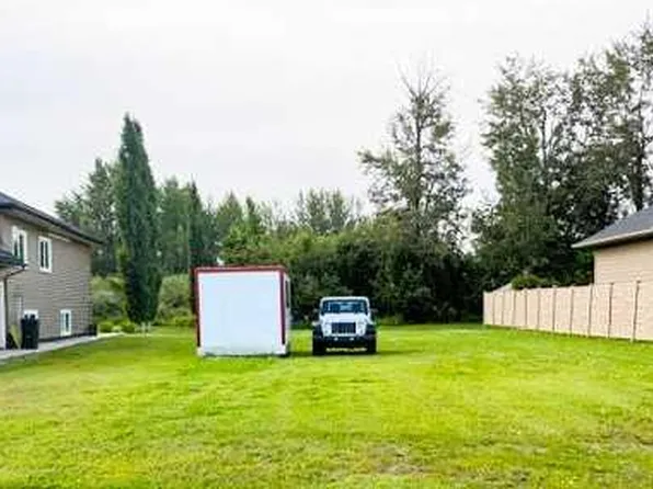 10 Springwood Dr NE, Slave Lake, AB T0G 2A2