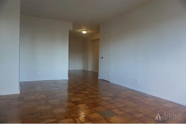Rented by Anchor Associates | media 19