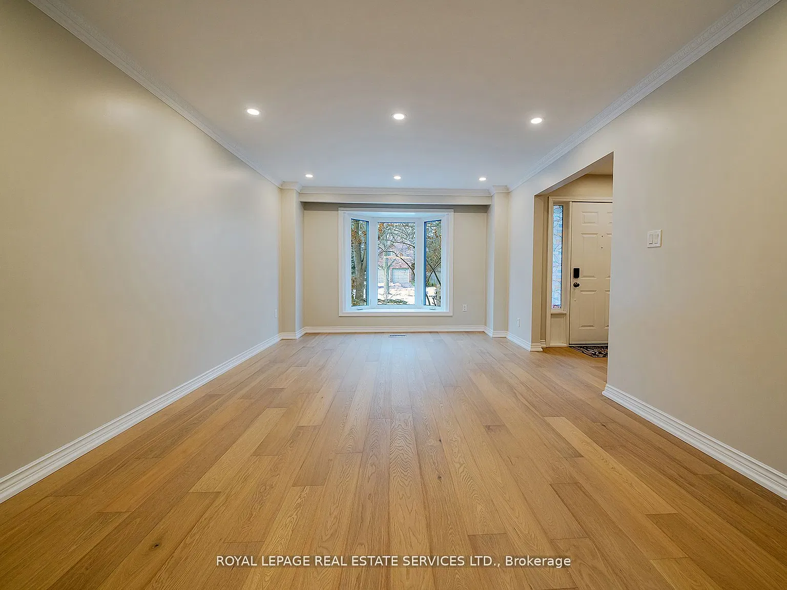 4 bed, $4,700 — Photo 4