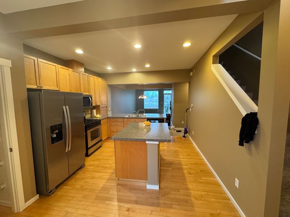 7814 Fairway Ave SE UNIT 105