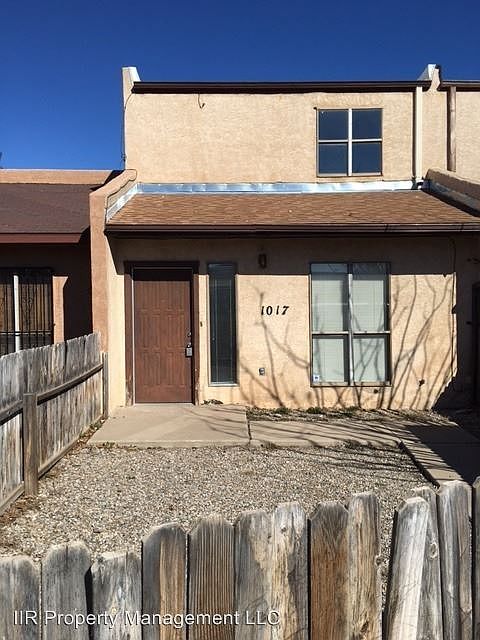 1st image of 1017 Plaza Del Sol