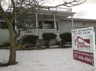 204 Pine St, Georgetown, IL 61846