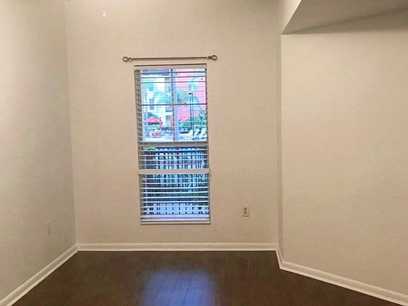 4th image of 2421 W Horatio St Unit 815