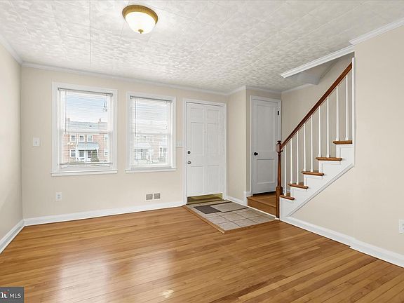 5th image of 8307 Ridgely Oak Rd