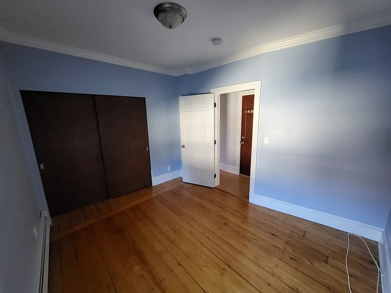 22 Perry St #3 — Photo 12