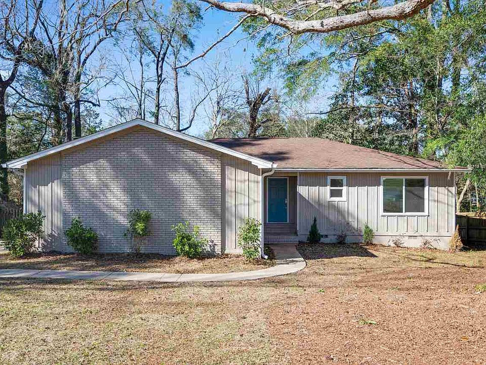 1st image of 2408 Debden Dr