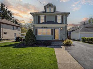 1009 Wildwood Ave, Jackson, MI 49202