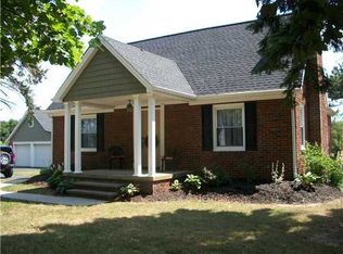 3545 Creek Rd, Youngstown, NY 14174