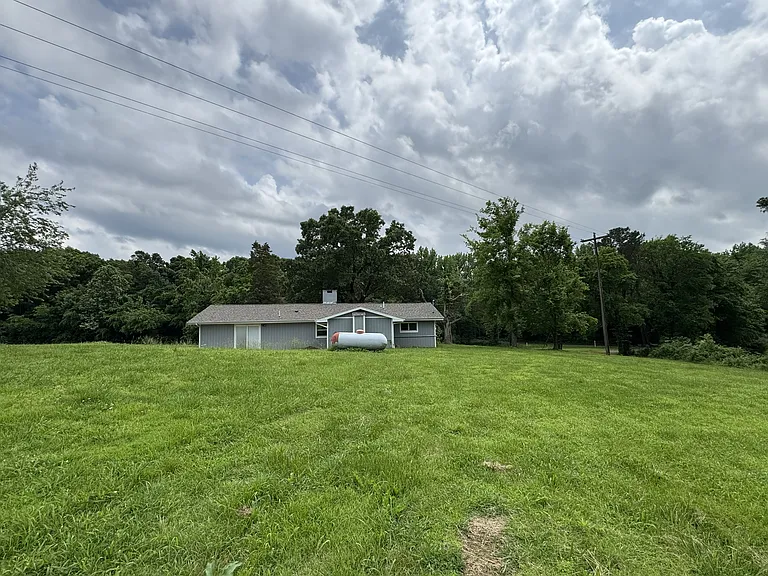 544 Cypress Trl — Photo 4